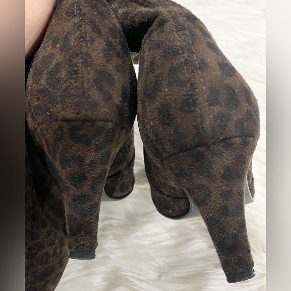 Stuart Weitzman Leopard‎ Suede Knee High Heeled Sock Boots 6 - Picture 5 of 6